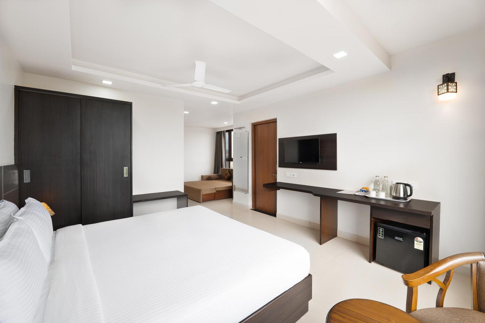 Bsg Porvorim Regency Hotel Goa Zewnętrze zdjęcie